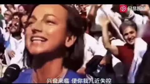 “中国篮协主席率队，名宿及媒体人士齐聚祝贺李月汝生日快乐”